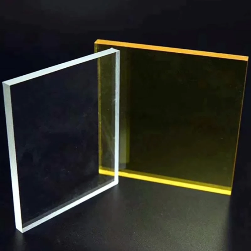 Er akryl det samme som plexiglas?